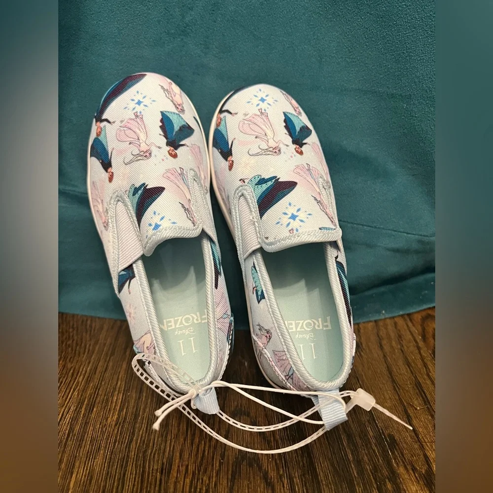 Disney Frozen Girl’s Slip On Shoes - Picture 3 of 5